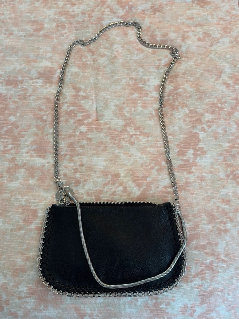 Zara Black Leather Chain-Trim Shoulder Bag